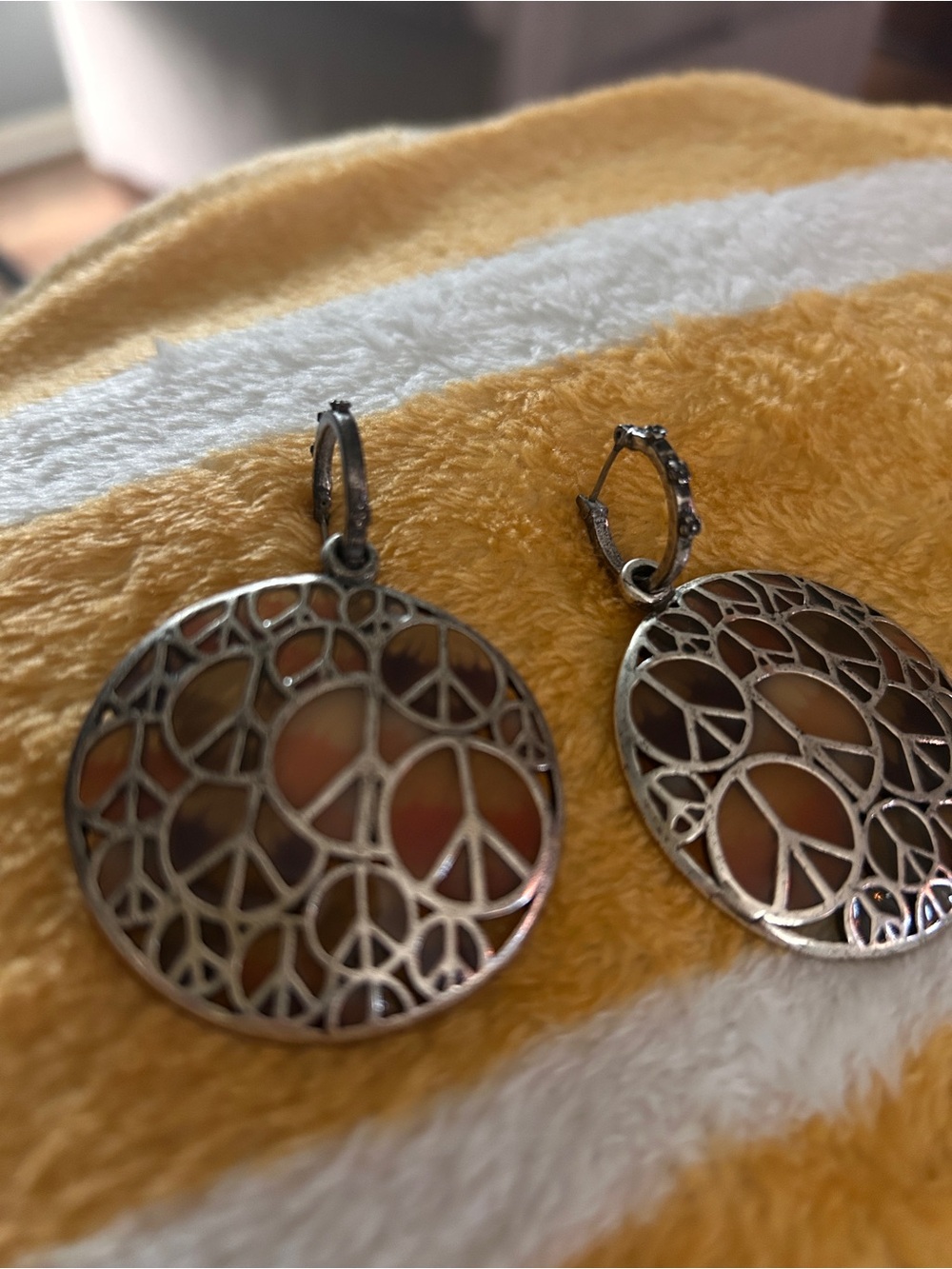 Vintage Lucky Brand Silver-Tone Filigree Peace Sign Drop Earrings
